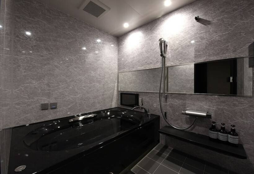 هتل Bamboo Garden Tokyo   Adults Only