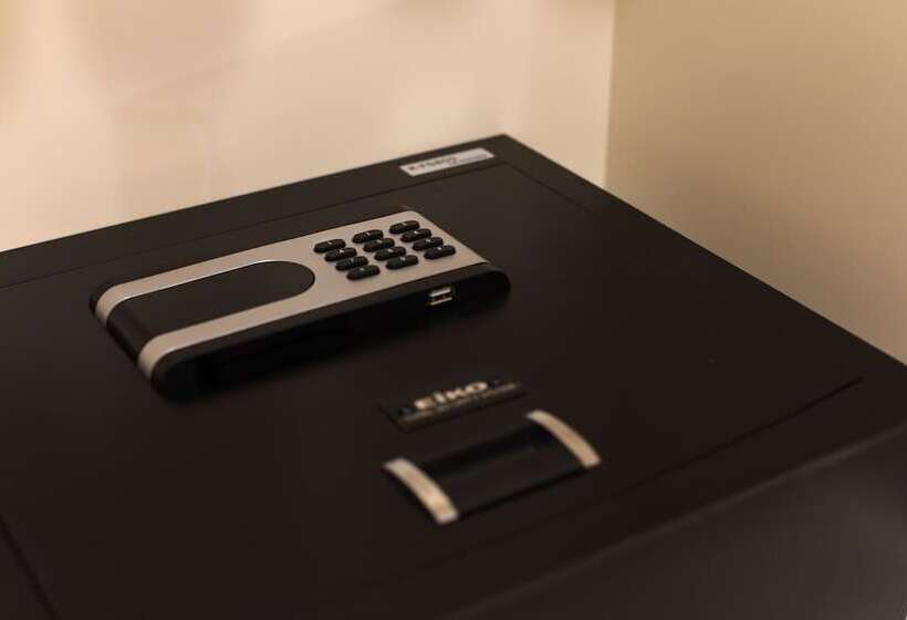 هتل Bamboo Garden Tokyo   Adults Only