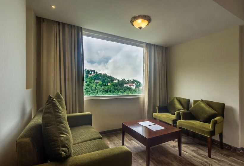 فندق Ellbee Mussoorie Hills