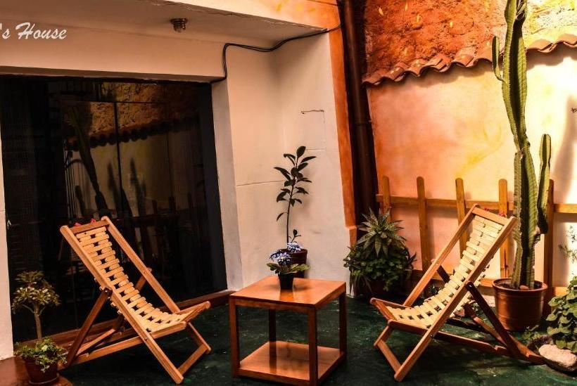 Hotel Ediko´s House