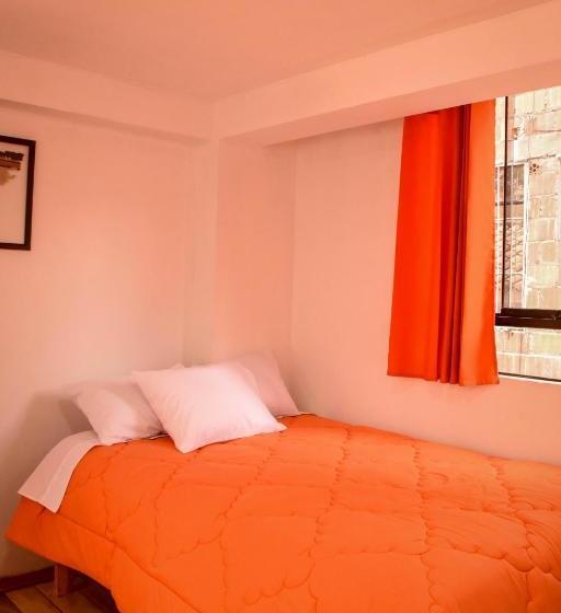 Hotel Ediko´s House