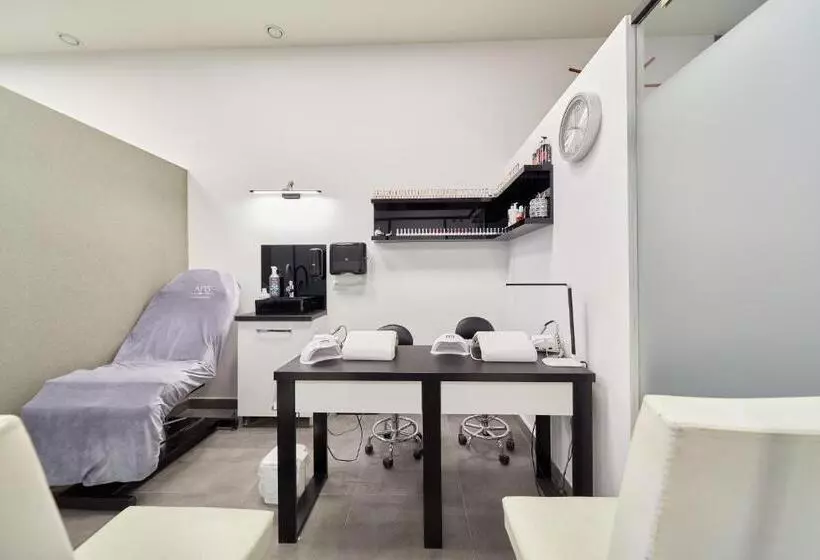 Hotelli Ibis Styles Nowy Targ