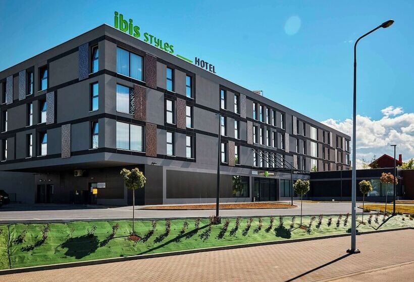 בית מלון כפרי Ibis Styles Nowy Targ