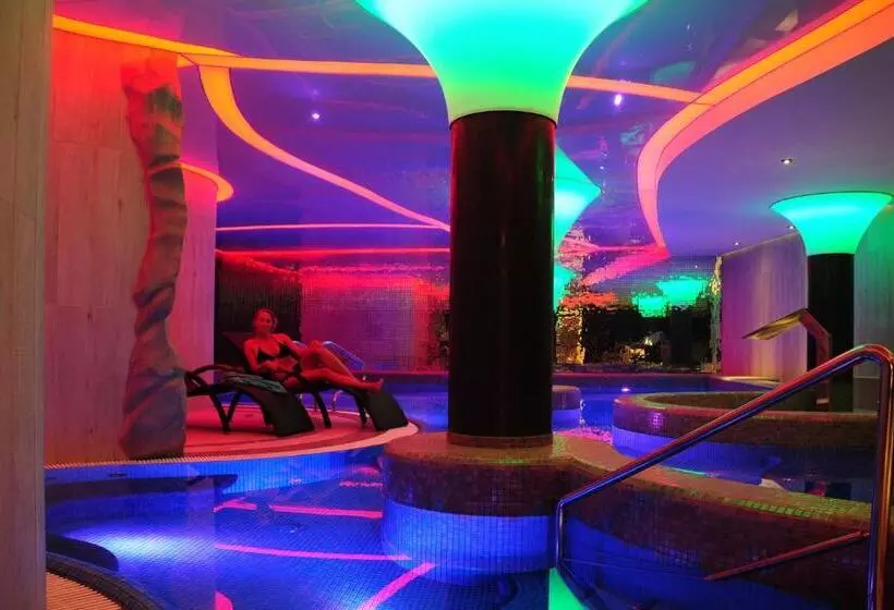 هتل Jakuszyce Sport & Spa