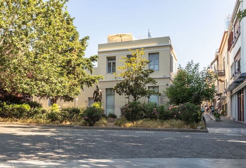 בית מלון כפרי Kyria Boutique House