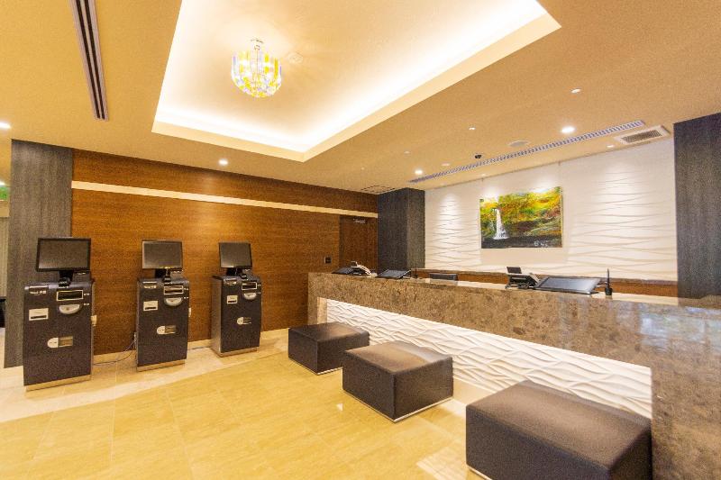 בית מלון כפרי Lantana Naha Kokusai Dori