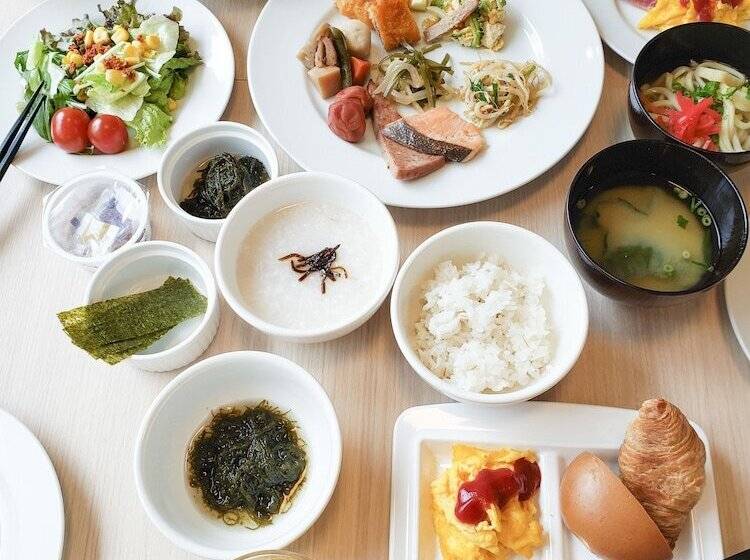 בית מלון כפרי Lantana Naha Kokusai Dori