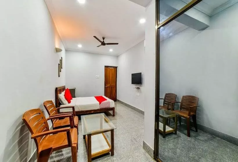 Hotelli Pavitra Beach Home By Oyo Rooms