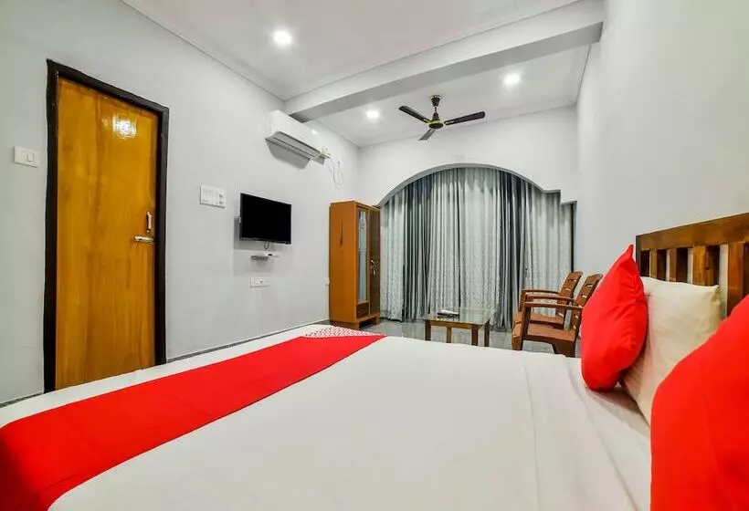 Hotelli Pavitra Beach Home By Oyo Rooms