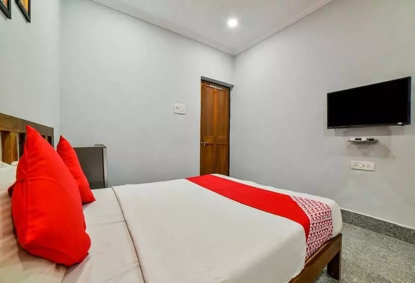 Hotelli Pavitra Beach Home By Oyo Rooms