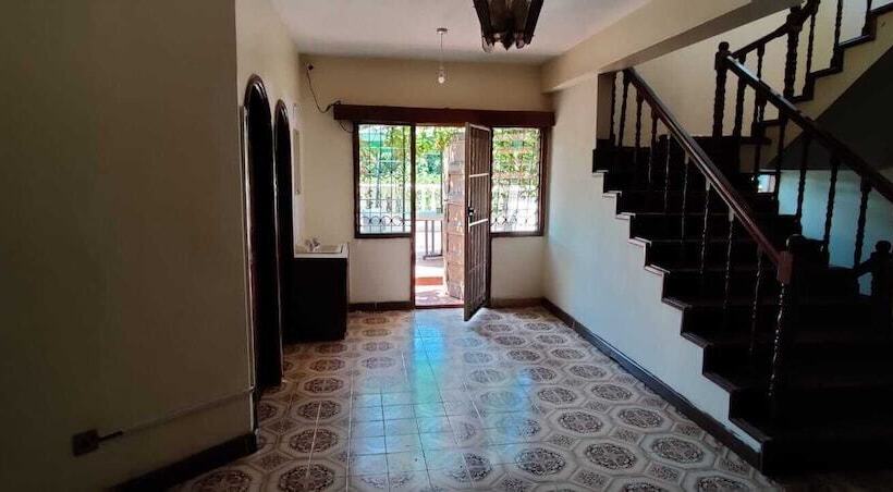 هتل Tisa Suites & Lounge