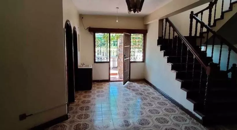 هتل Tisa Suites & Lounge