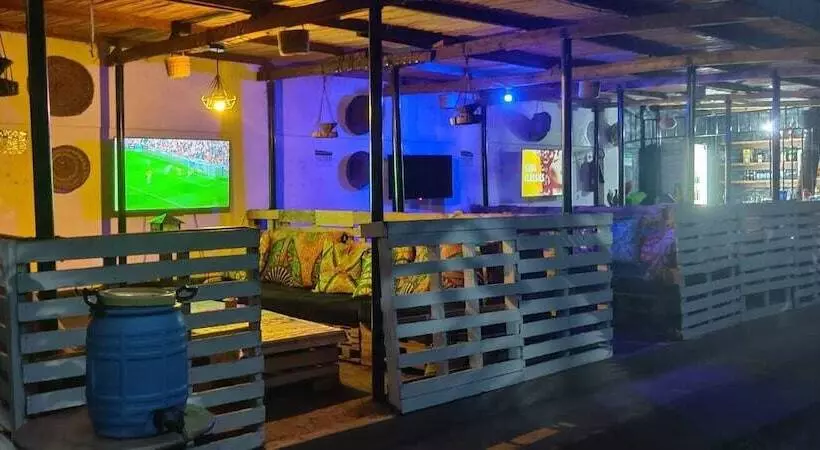 هتل Tisa Suites & Lounge