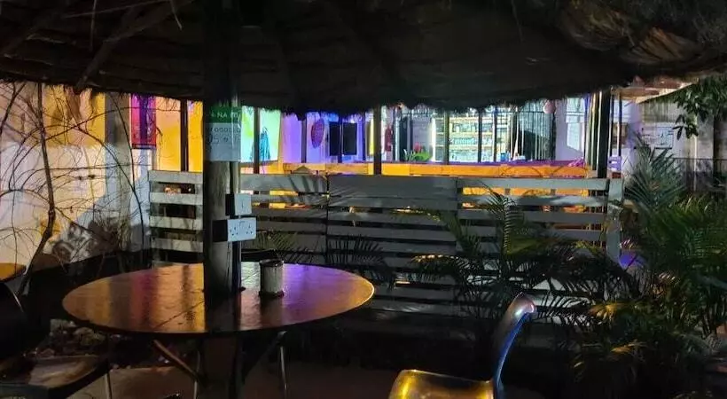 هتل Tisa Suites & Lounge