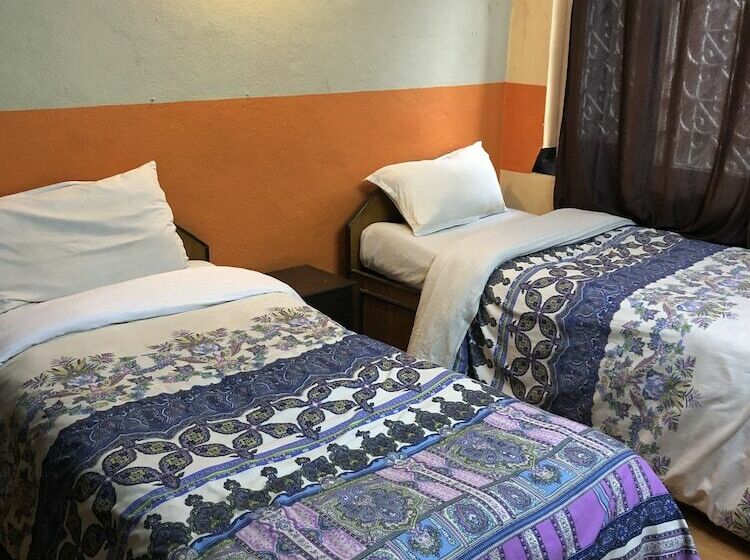 پانسیون Nirvana Green Peace Home