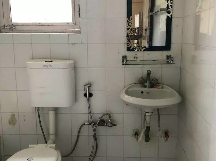 پانسیون Nirvana Green Peace Home