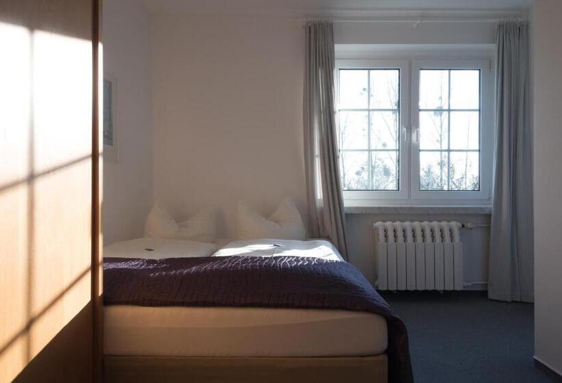 Bed and Breakfast Haus überland