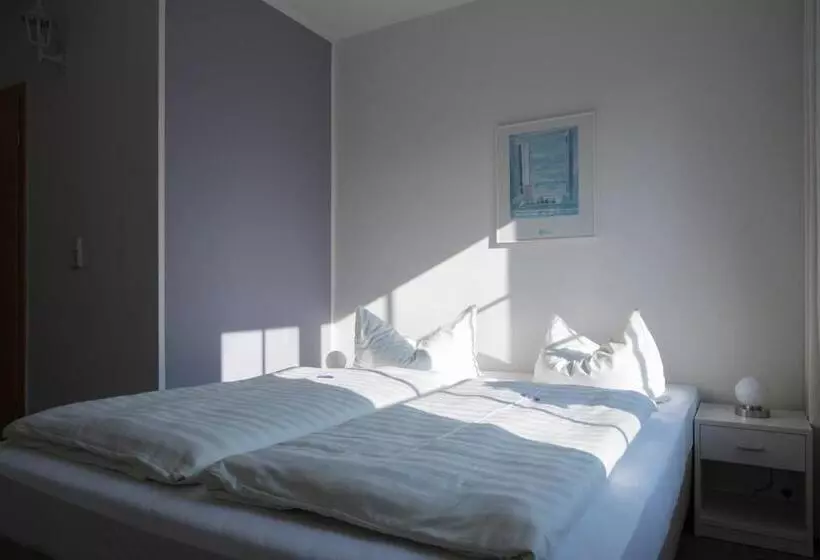 Aamiaismajoitus (B&B) Haus überland