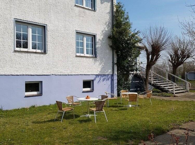 Bed and Breakfast Haus überland