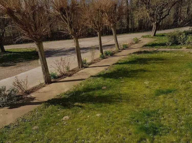 Aamiaismajoitus (B&B) Haus überland