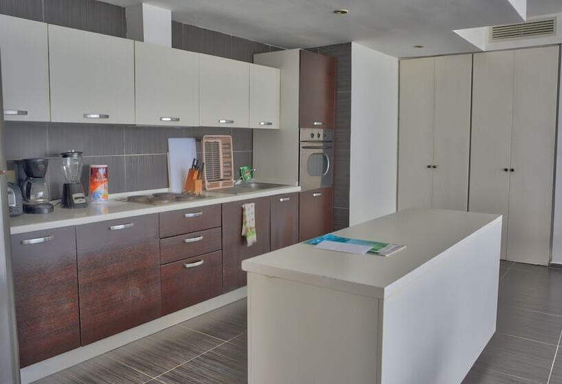 Blue Bay Vacation Rentals At Vista Mare