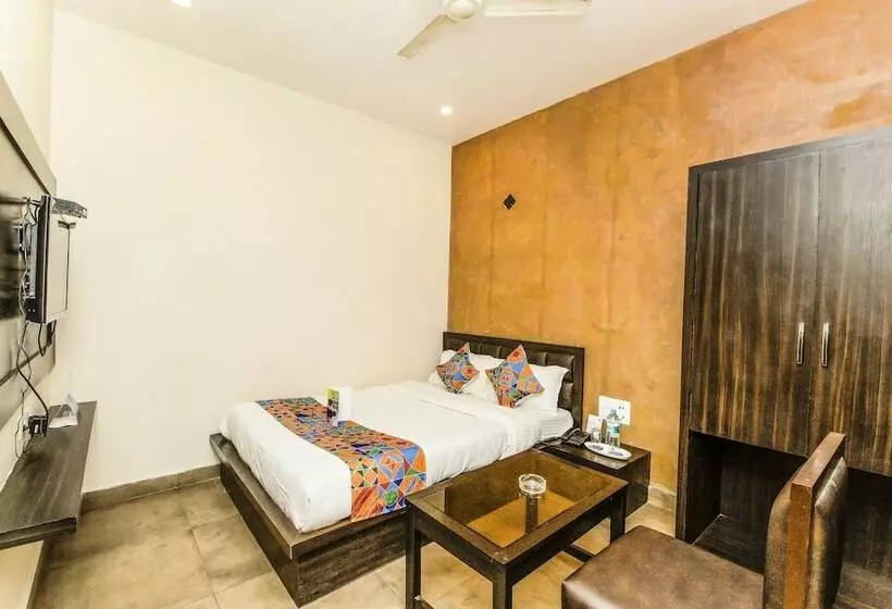 Fabhotel De Sivalika 500m From Belur Math