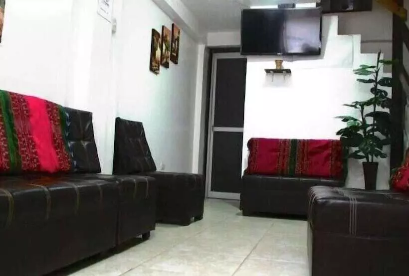 ホテル Catari's House