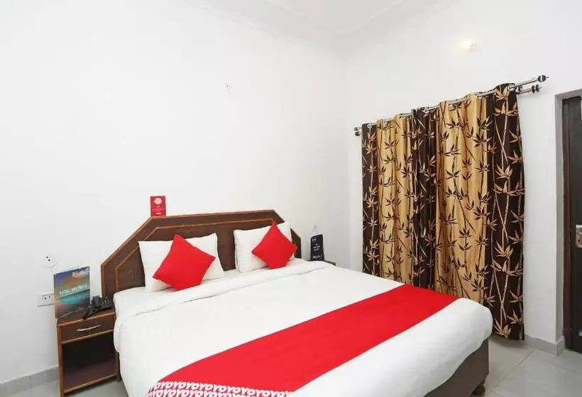 ホテル Capital O 23129 Chelsea Palace