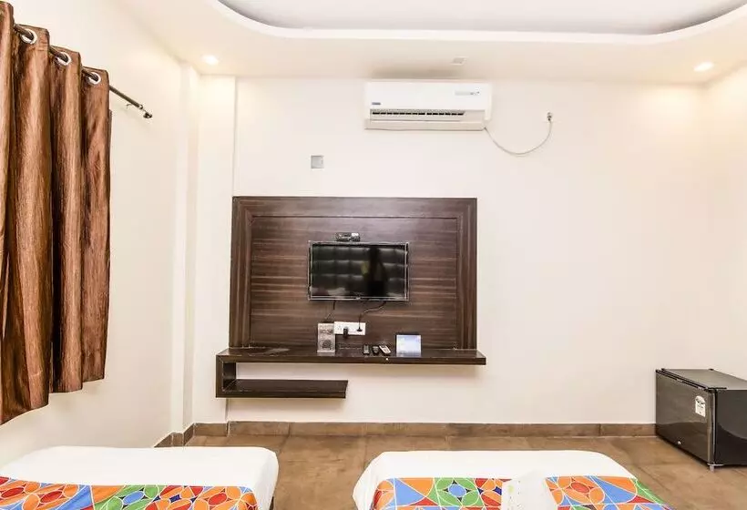 Fabhotel De Sivalika 500m From Belur Math