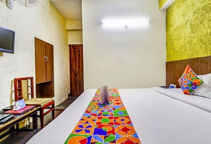 Fabhotel Oak Ridge Retreat