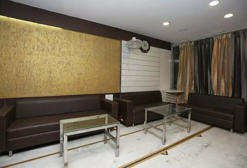 هتل Gaurav Palace By Oyo Rooms