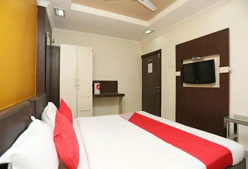 هتل Gaurav Palace By Oyo Rooms