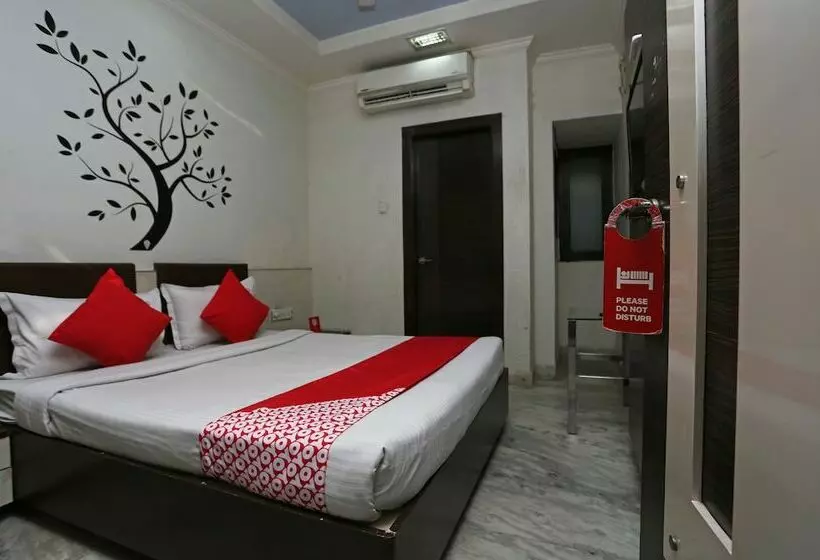 هتل Gaurav Palace By Oyo Rooms