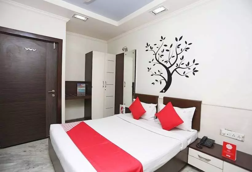 هتل Gaurav Palace By Oyo Rooms