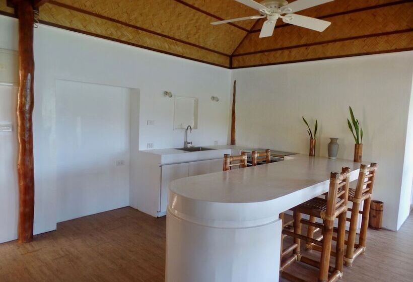 酒店 Marina Del Sol Resort & Yacht Club