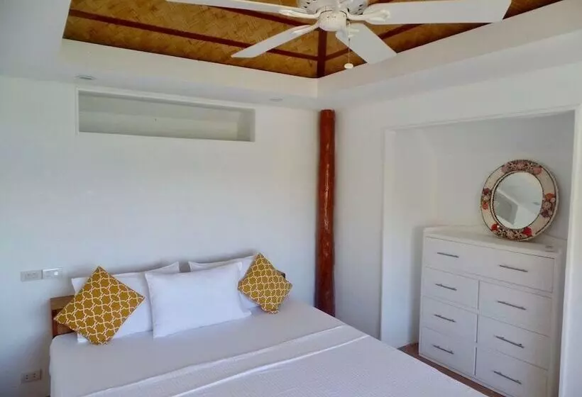 ホテル Marina Del Sol Resort & Yacht Club