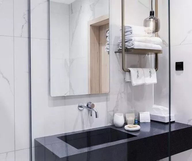 Hotelli Pod Zidom Rooms