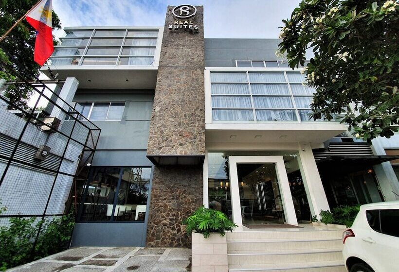 Hotel Real Suites
