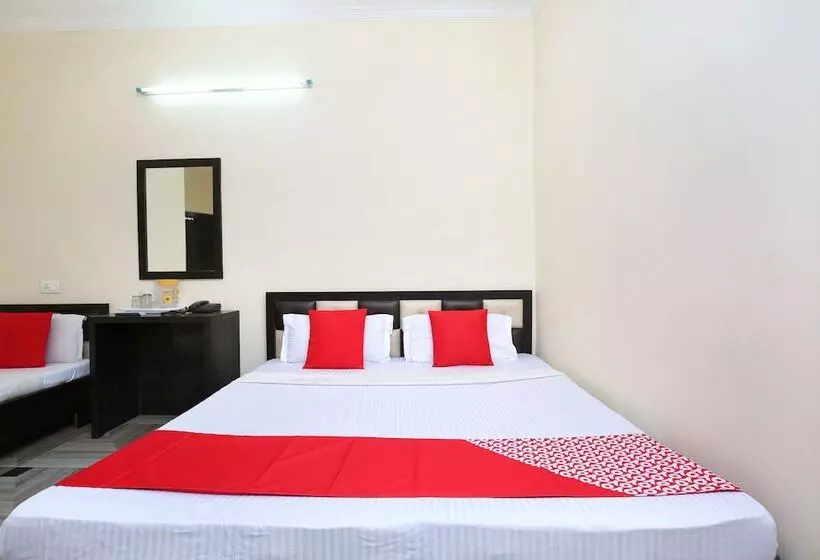 هتل Rr Residency By Oyo Rooms