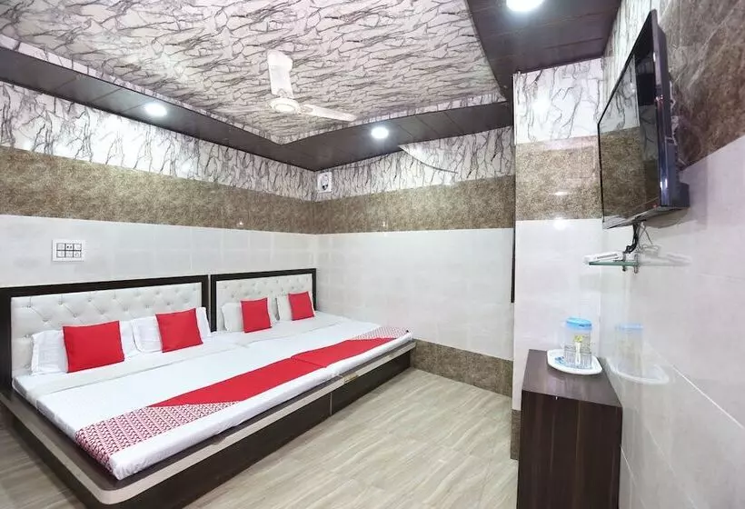 هتل Rr Residency By Oyo Rooms