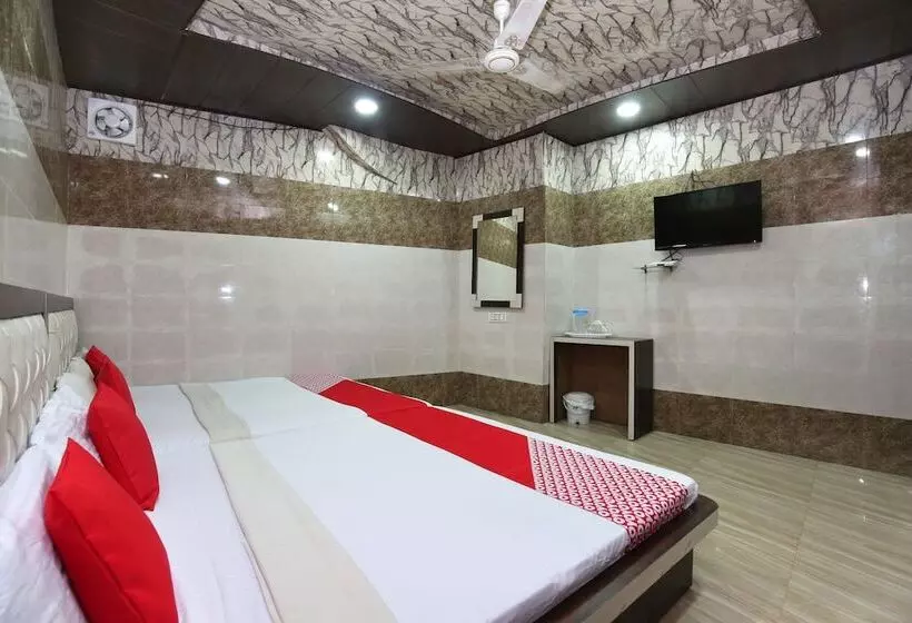 هتل Rr Residency By Oyo Rooms