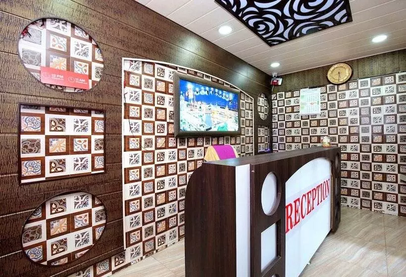 هتل Rr Residency By Oyo Rooms