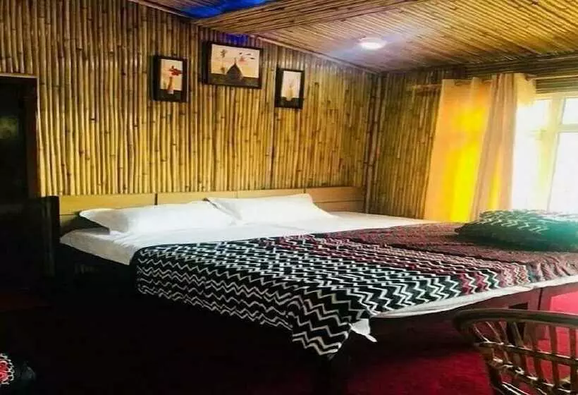 هتل Stayapart Cascade Resort