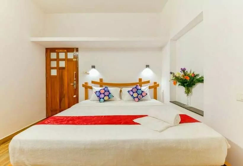 هتل Stayapart Peter S Inn Home Stay