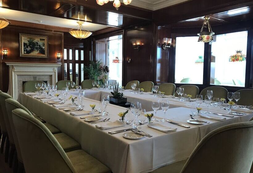 فندق Stonehaven Le Manoir  Relais & Chateaux