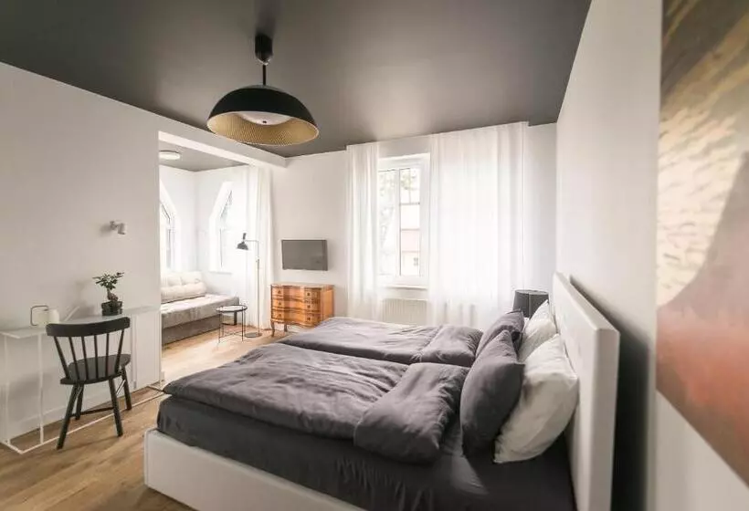 Kolorowe Pola Boutique B&b