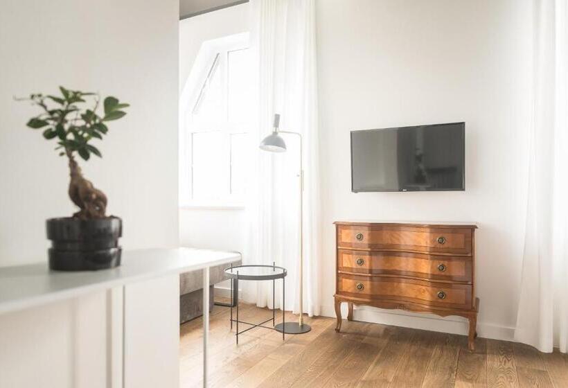 Kolorowe Pola Boutique B&b