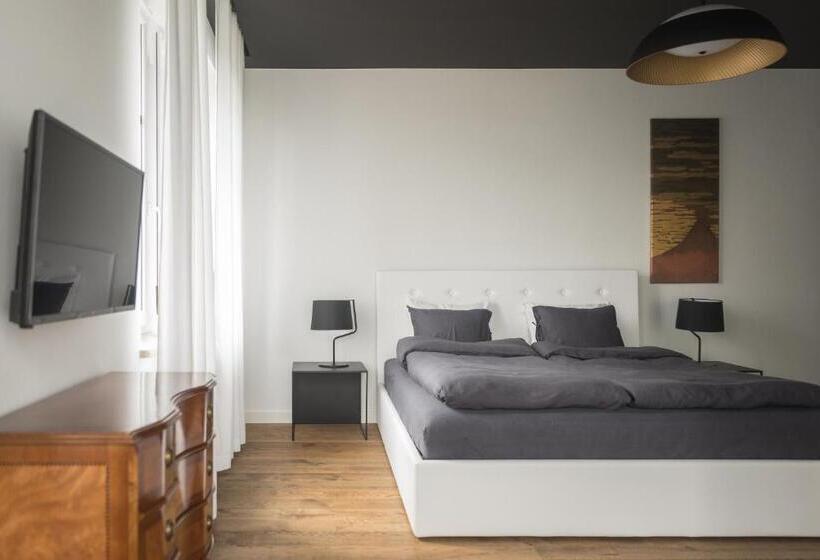 Kolorowe Pola Boutique B&b