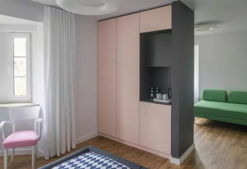 Kolorowe Pola Boutique B&b