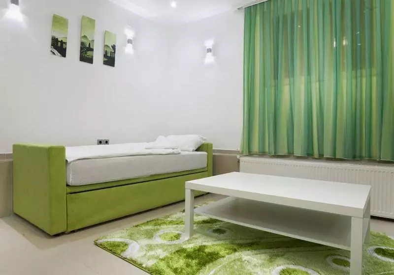Lepi Apartments